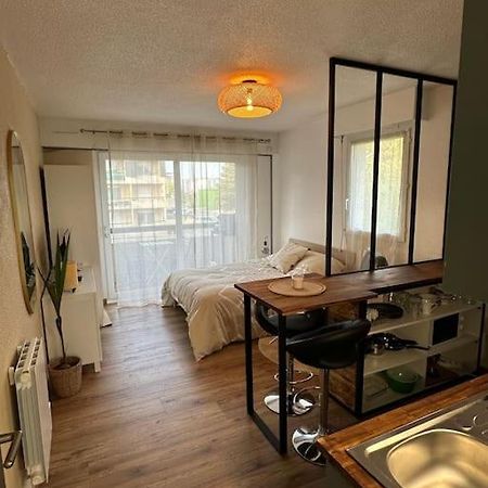 Appart Cosy, Balcon, Parking Cherbourg-en-Cotentin Extérieur photo